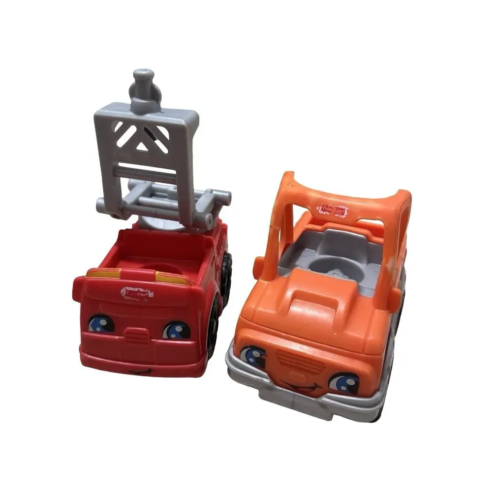 Set Of Fisher Price Little People Orange Jeep Help A Friend And Firetruck